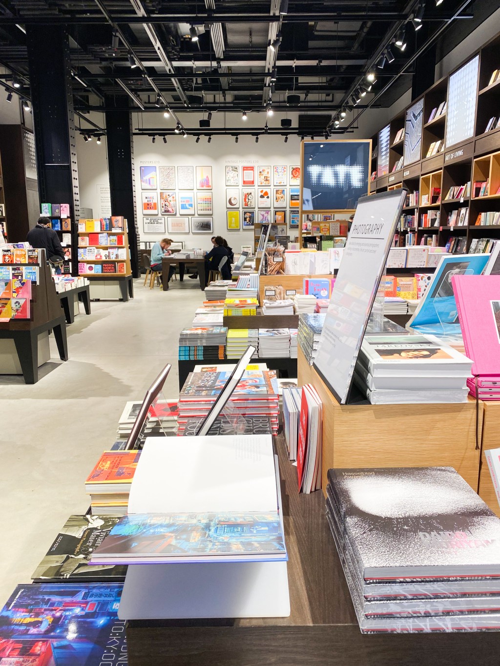 Hier koop je de mooiste boeken over kunst en&nbsp;interieur